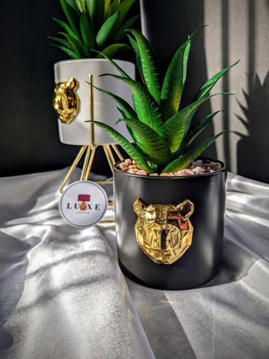 Premium ceramic leaf pot with metal stand
