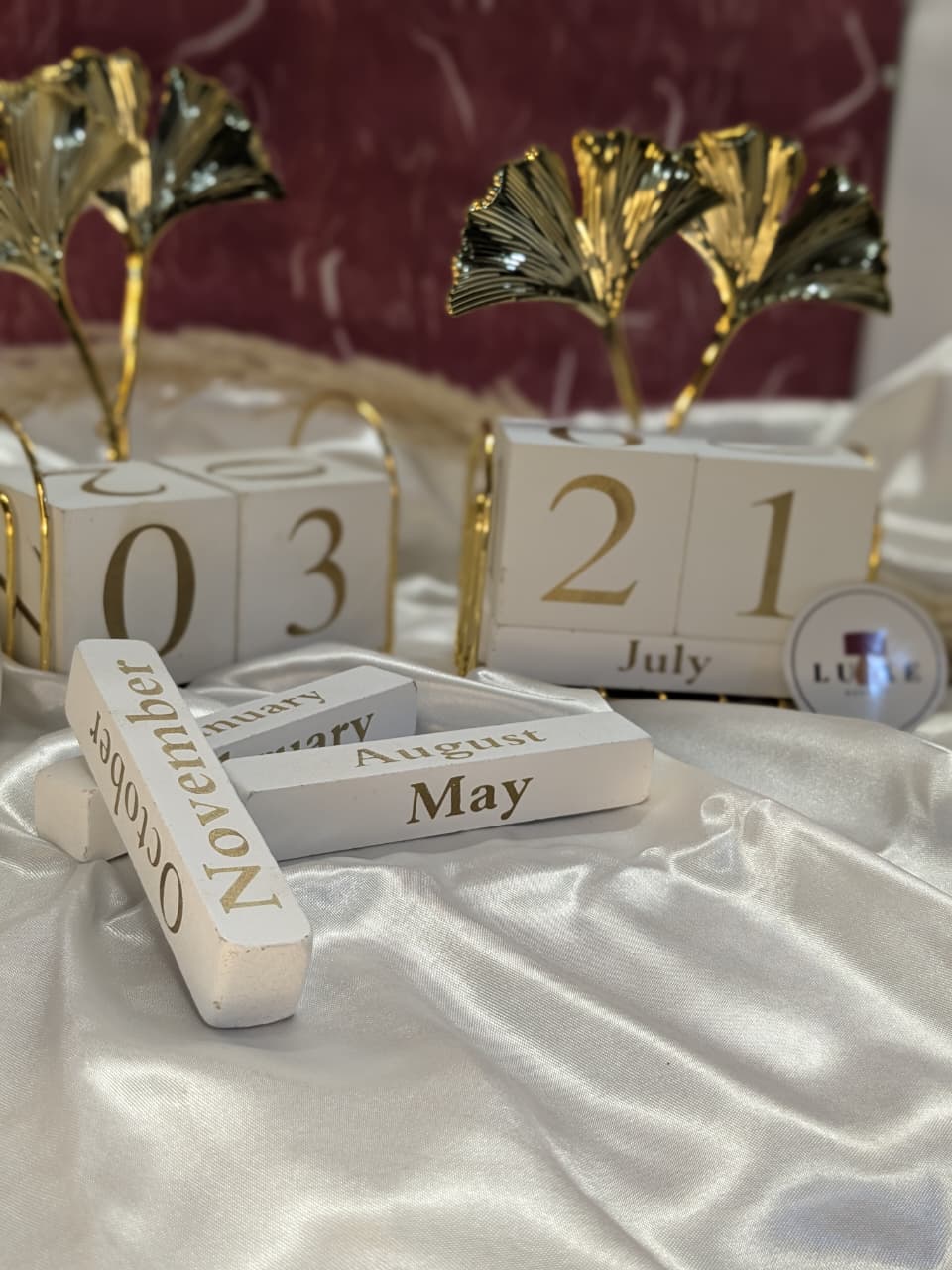 Golden Leaf Perpetual Desk Calendar