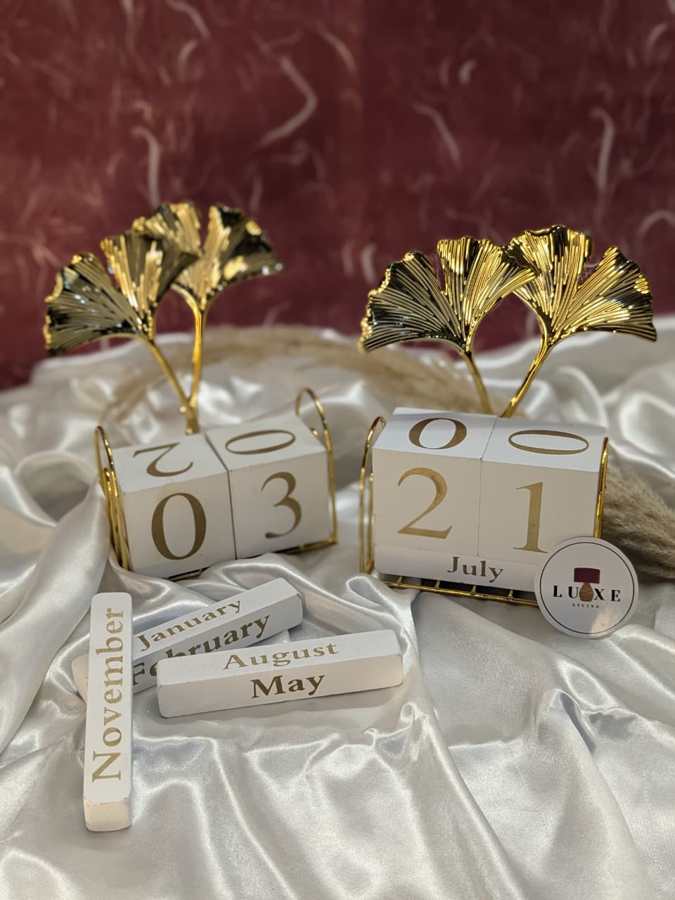 Golden Leaf Perpetual Desk Calendar