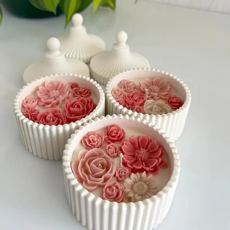 Scented Ceramic Pot Candle With Delicate Wax Flower Topping