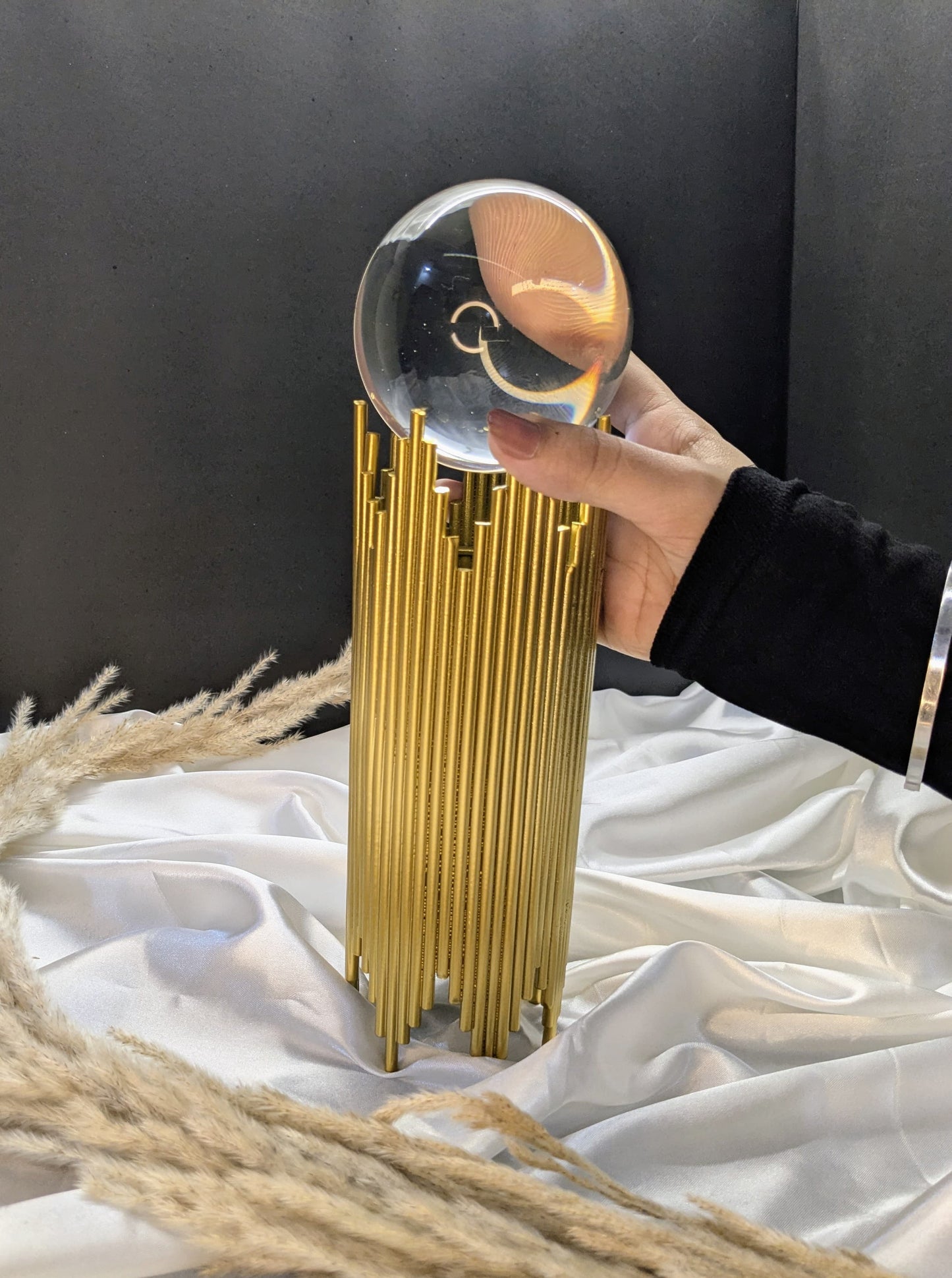Luxury crystal ball with imported skyline stand
